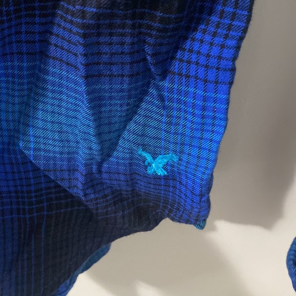 american eagle Xs shirt - Picture 3 of 4